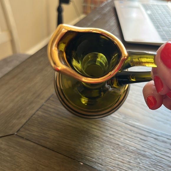 Made in Romania Green and Gold Vintage Mid Century Glass Crystal Pitcher - Picture 5 of 7